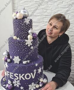 Корпоративный новогодний торт для клиники Феськова.